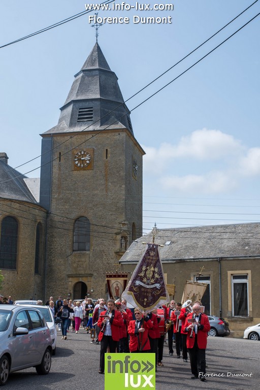//media/jw_sigpro/users/0000001510/procession Saint Donat/Procession de Saint Donat-10
